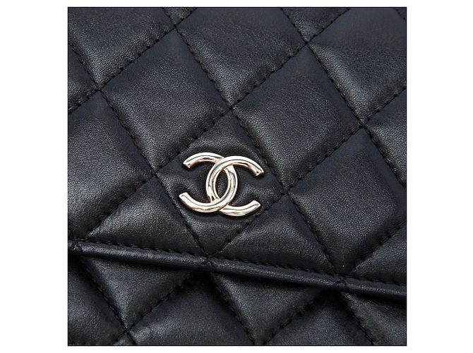 Chanel Black CC trapuntato in agnello Maxi con tracolla a catena con perle Nero - vista 5