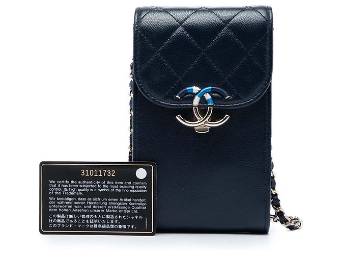 Portatفono Chanel Blue Caviar con cordino e catena Blu navy - vista 6