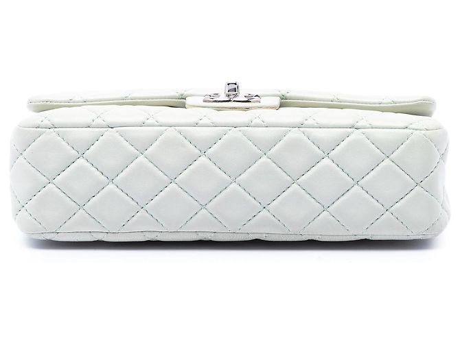Chanel Green Medium Classic Lambskin Double Flap Verde Verde chiaro - vista 3
