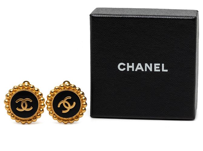 Orecchini Chanel Gold CC placcati oro e smalto rotondo con clip D'oro - vista 4