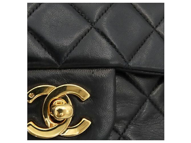 Chanel Black Medium Classic Lambskin Double Flap Nero - vista 13