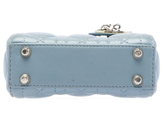 Lady Dior in micro pelle di agnello cannage blu di Dior Blu chiaro - vista 3