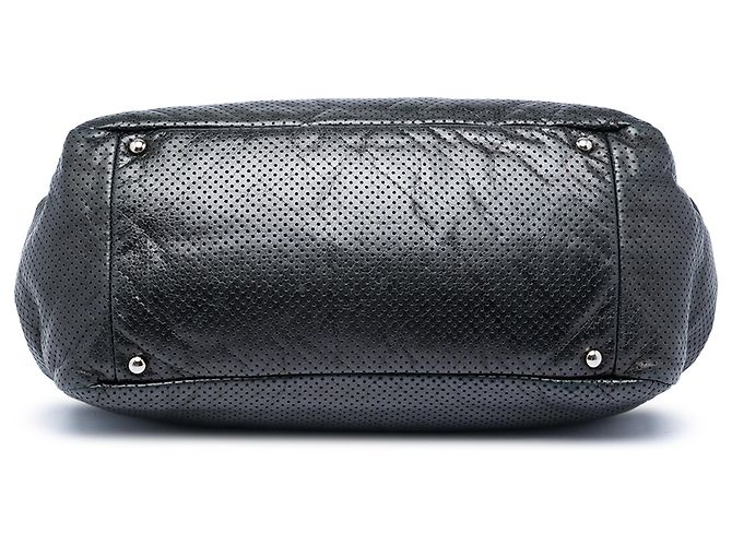 Chanel Black Perforated Calfskin Reissue 2.55 Drill Accordion Flap Nero - vista 3