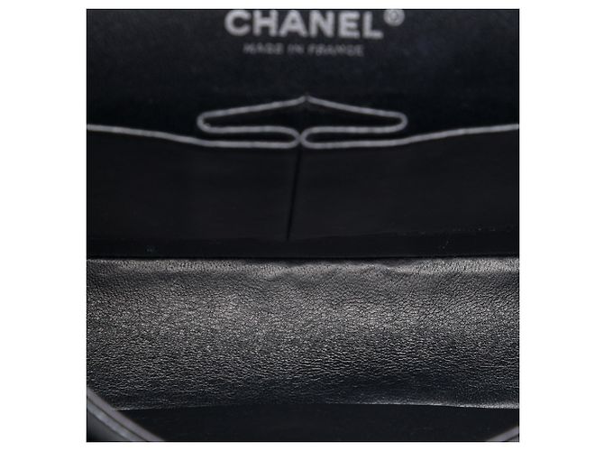 Chanel Black Medium Classic Caviar Double Flap - vista 4