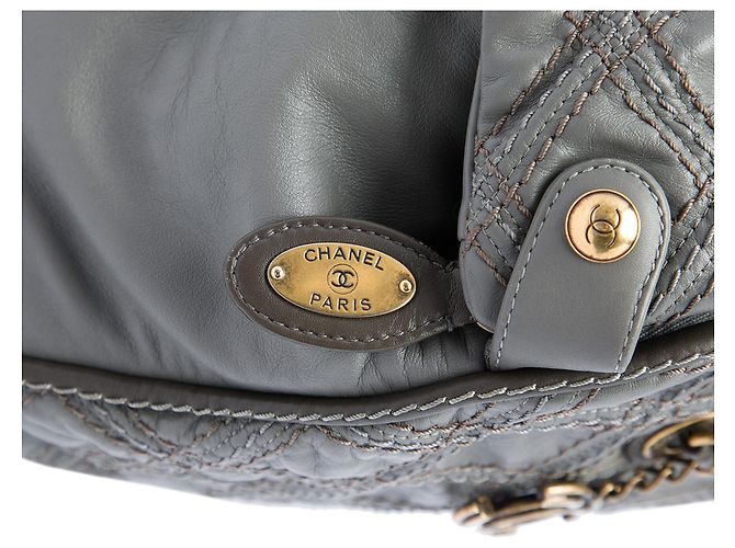 Tote Triptych in pelle di vitello trapuntata CC grigia Chanel Marrone - vista 5