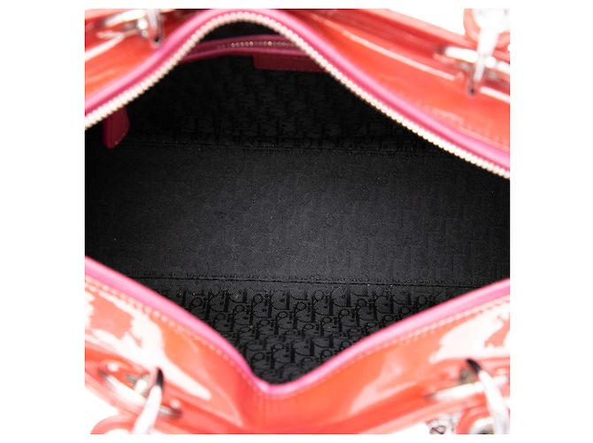 Lady Dior Cannage in vernice rosa, Large - vista 4