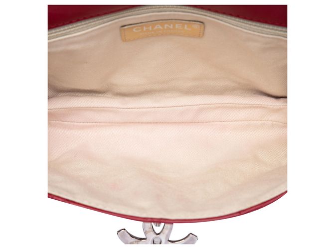 Chanel Red Quilted Calfskin Double Stitch Hamptons Clutch with Chain - view 4