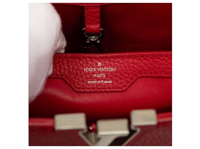 Louis Vuitton Red Taurillon Capucines Old MM Rosso - vista 5