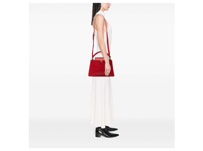 Louis Vuitton Red Taurillon Capucines Old MM Rosso - vista 7