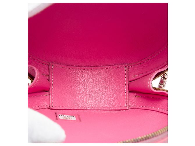 Chanel Borsa a tracolla rotonda in pelle di vitello con cuciture CC rosa e catena - vue 4