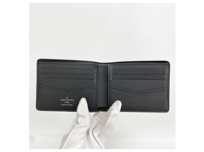 Louis Vuitton Taiga Portefeuille Slender Wallet Nero - vista 3