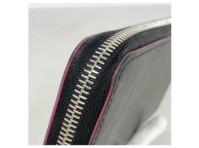 Cartera Louis Vuitton Epi Zippy Negro Rosa - vista 6