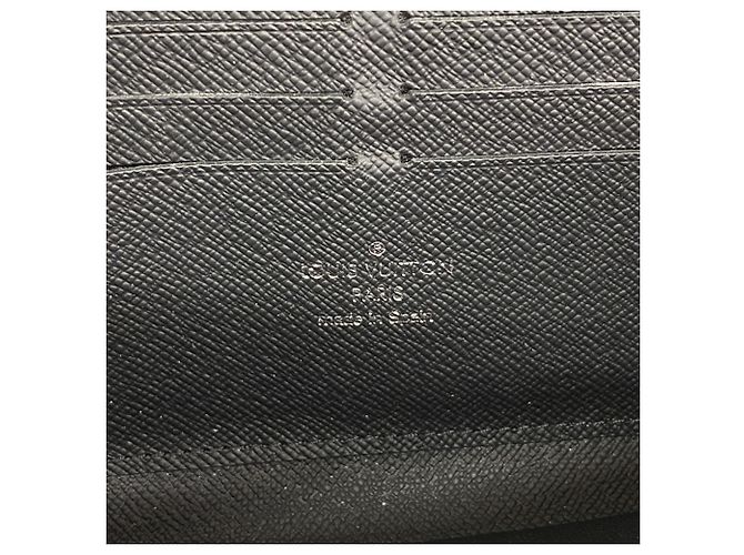 Louis Vuitton Monogram Eclipse Zippy Wallet Black - view 4