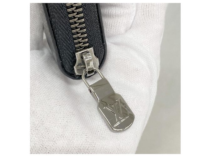 Louis Vuitton Monogram Eclipse Zippy Wallet Black - view 8