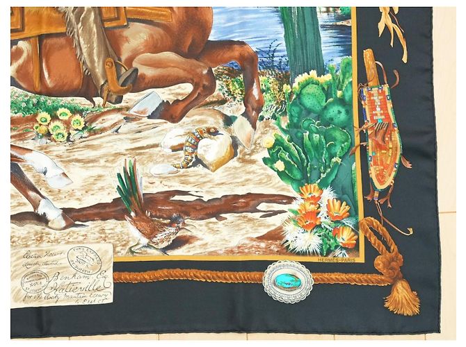Carré Hermès The Pony Express di Kermit Oliver 90 cm Seta Nera Marrone Nero Bianco Blu Multicolore Beige D'oro - vista 4