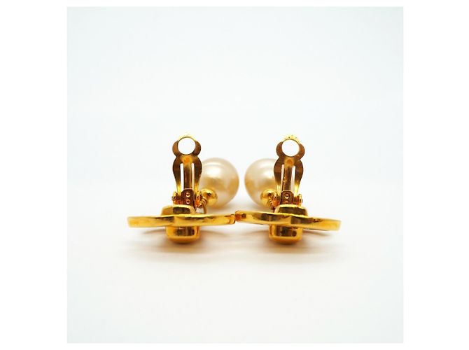 Orecchini a clip Chanel placcati oro con perla finta D'oro - vista 7