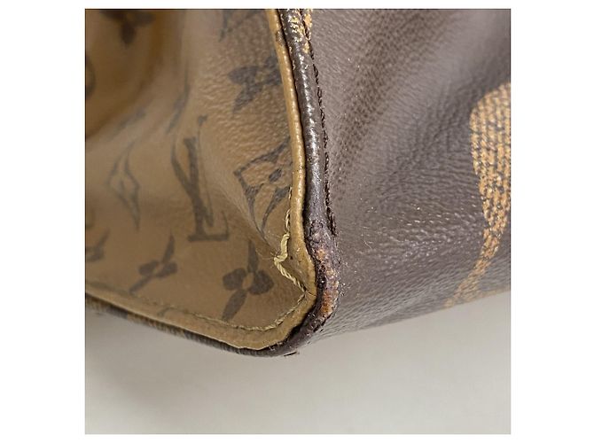 Borsa Tote Louis Vuitton Monogram Giant Reverse OnTheGo GM Marrone - vista 6