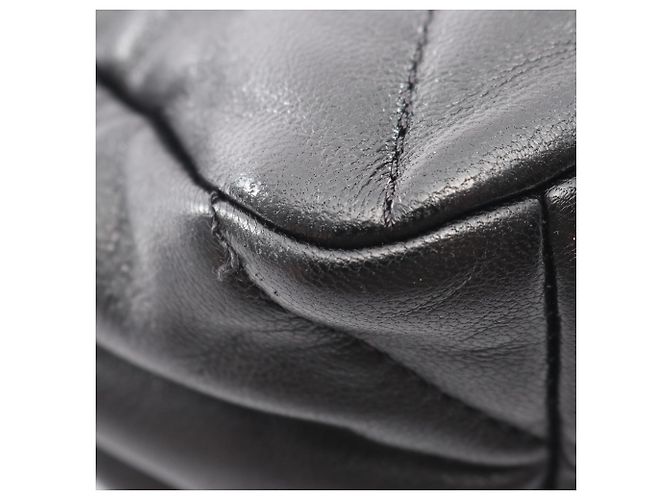 Borsa a tracolla Chanel 19 Dixneuf Matelassé in agnello nero - vista 7
