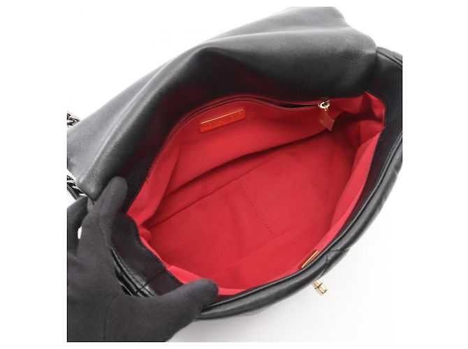 Borsa a Spalla Chanel 19 Dixneuf Matelassé Nero - vista 3