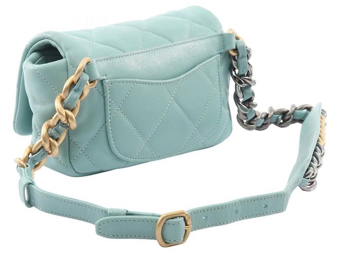 Marsupio in pelle di agnello verde Chanel - vista 2