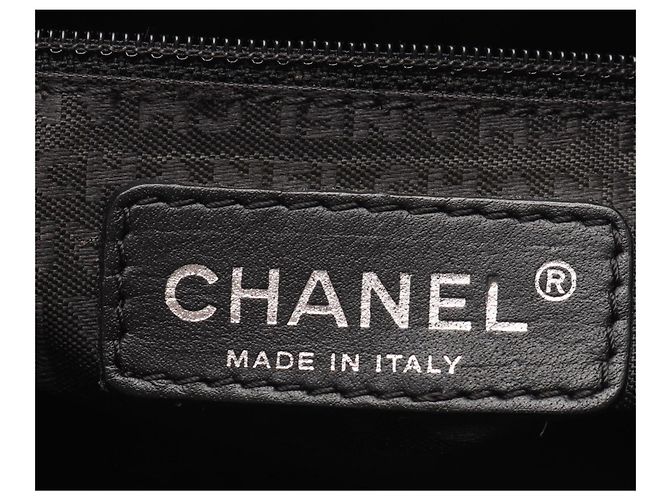 Chanel Black Chocolate Bar Shoulder Bag - view 4