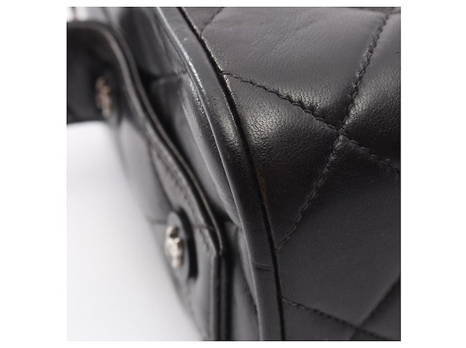 Borsa Matelassé Chanel in pelle di agnello nera Nero - vista 10
