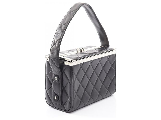 Borsa Matelassé Chanel in pelle di agnello nera Nero - vista 2