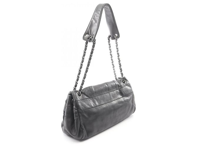 Timeless Borsa a tracolla Chanel in agnello nero - vista 2