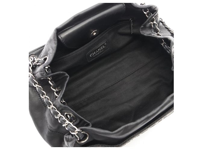 Timeless Borsa a tracolla Chanel in agnello nero - vista 3