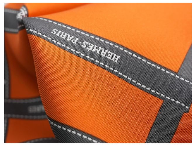 Carré Hermès Bolduc Jean Louis Dumas Seta Arancione 90cm Grigio - vista 14