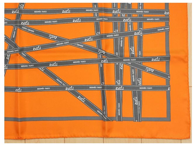 Carré Hermès Bolduc Jean Louis Dumas Seta Arancione 90cm Grigio - vista 5