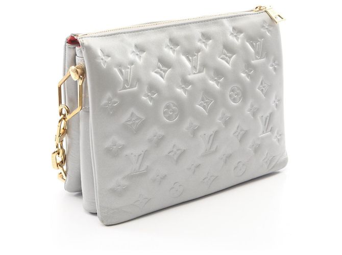 Borsa a tracolla 2-Way Louis Vuitton Coussin PM Monogram Argento - vista 2
