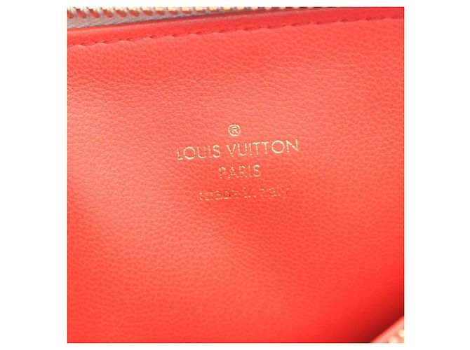 Borsa a tracolla 2-Way Louis Vuitton Coussin PM Monogram Argento - vista 4