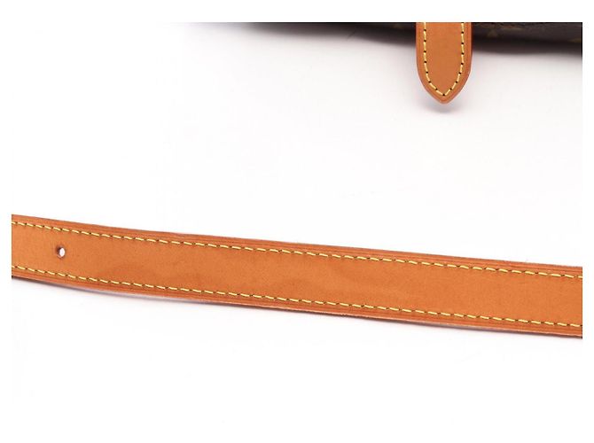 Borsa a Spalla Louis Vuitton Saumur 30 Monogram Perfo Marrone - vista 10