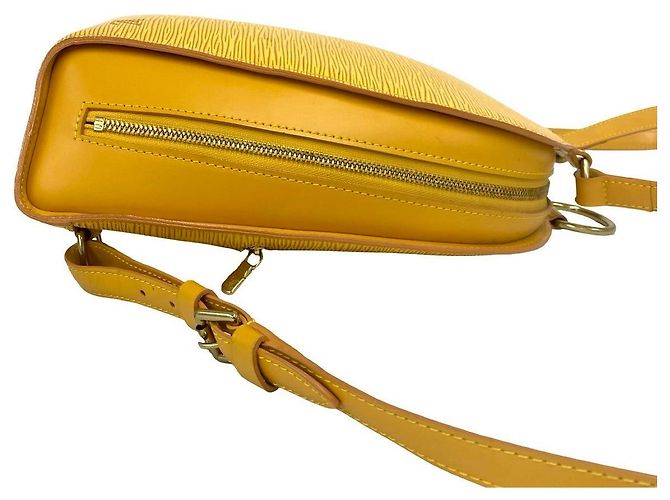 Louis Vuitton Mabillon Epi Leather Backpack Yellow - view 7