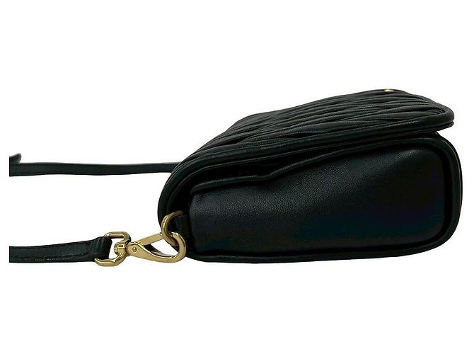Mini borsa a tracolla in pelle matelassé Miu Miu Nero - vista 6