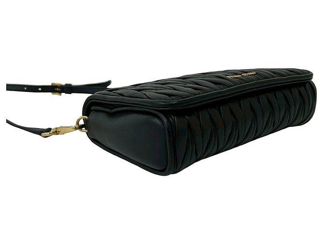 Mini borsa a tracolla in pelle matelassé Miu Miu Nero - vista 8