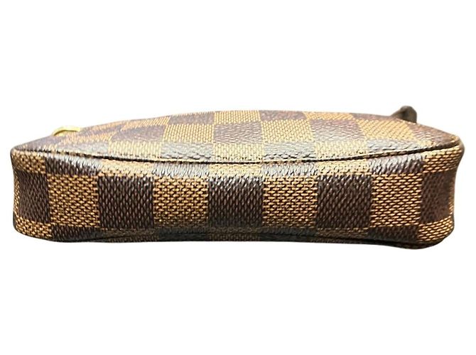 Louis Vuitton Damier Pochette Marrone - vista 3
