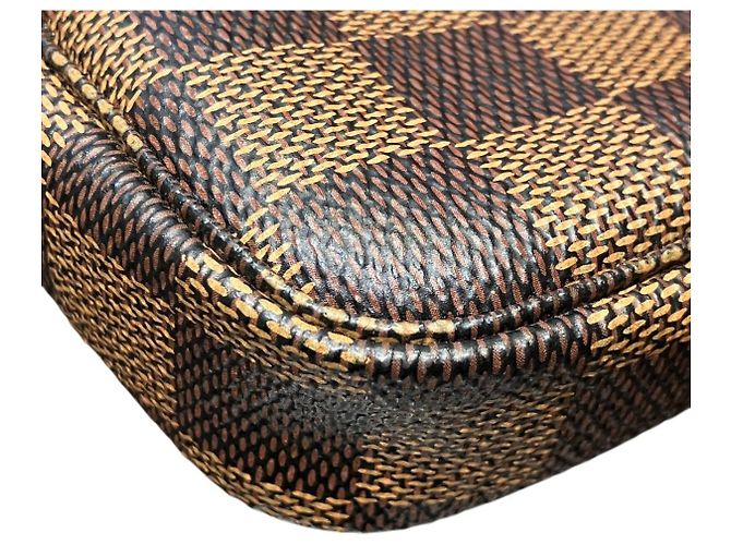 Louis Vuitton Damier Pochette Marrone - vista 8
