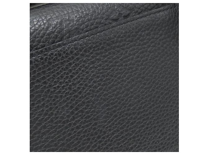 Bolso bandolera Louis Vuitton Taurillon Monogram S Lock Negro - vista 4