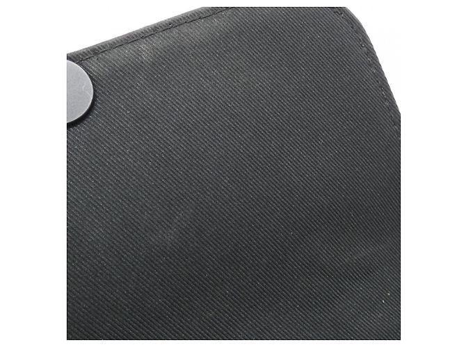 Bolso bandolera Louis Vuitton Taurillon Monogram S Lock Negro - vista 9