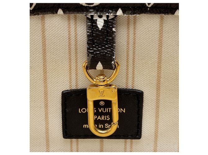 Louis Vuitton Edición Limitada Giant Monogram Canvas Jungle Neverfull MM Tote Negro - vista 9