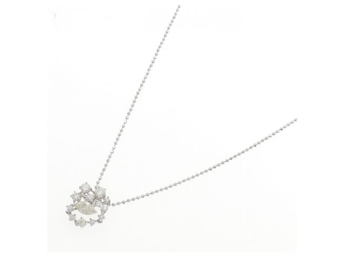 Collana Tasaki 750 in oro bianco e diamanti Argento Metallico - vista 2