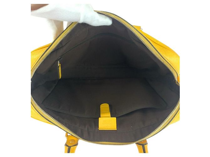 Maletín 2way de cuero Diamante Gucci Amarillo - vista 9