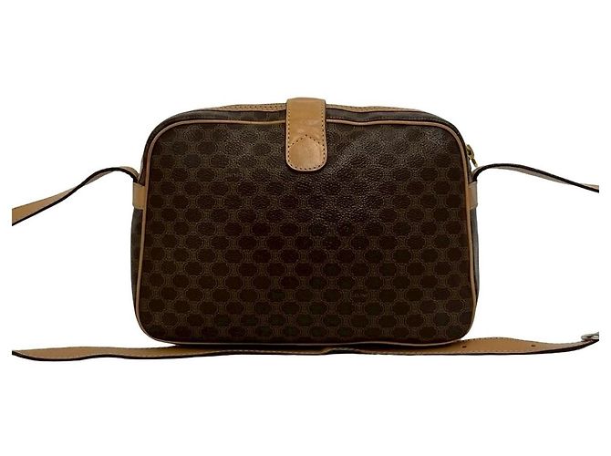 Céline Celine Macadam Triomphe Schultertasche aus PVC und Leder Braun - Ansicht 4