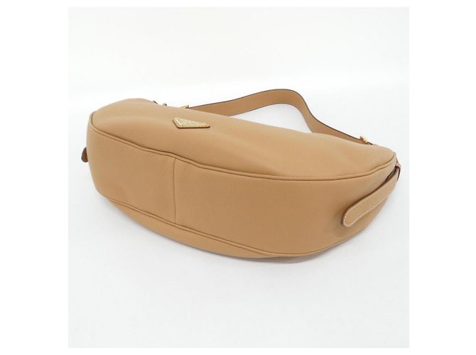 Bolso de Hombro Prada Soft Grain Castaño Beige - vista 3