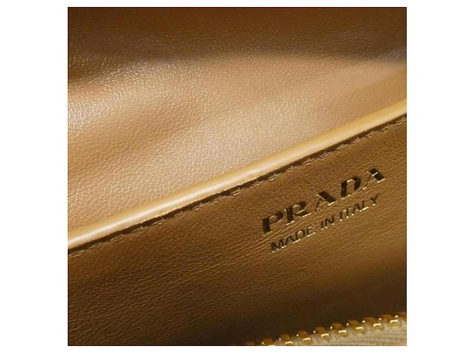 Bolso de Hombro Prada Soft Grain Castaño Beige - vista 7