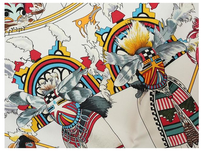 Carré Hermès Kachina di Kermit Oliver 90 cm Seta Bianca Marrone Nero Bianco Rosso Blu D'oro Verde Giallo - vista 11