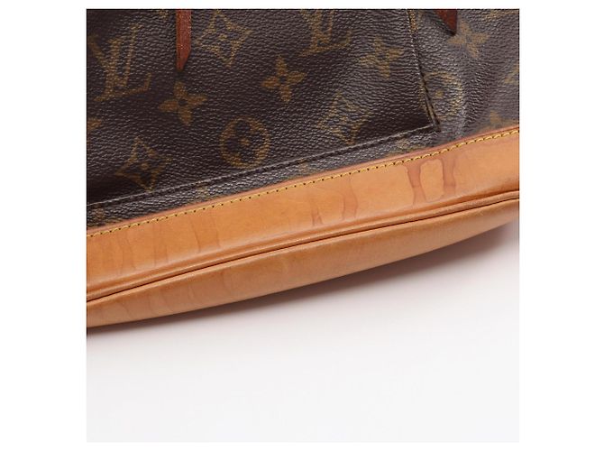 Zaino/Borsa Louis Vuitton Montsouris MM Monogram Marrone - vista 10