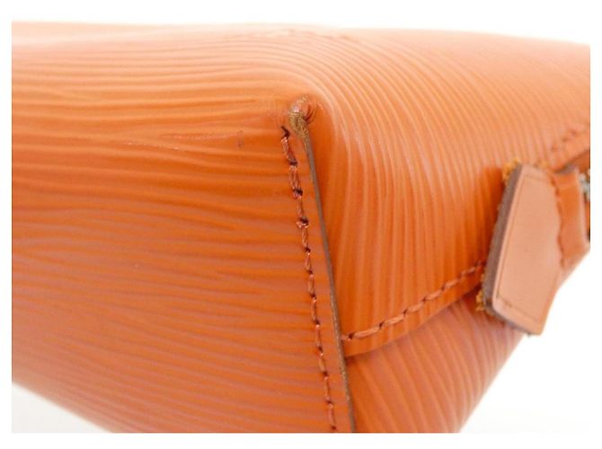 Pochette Cosmetici Louis Vuitton Epi - vista 3